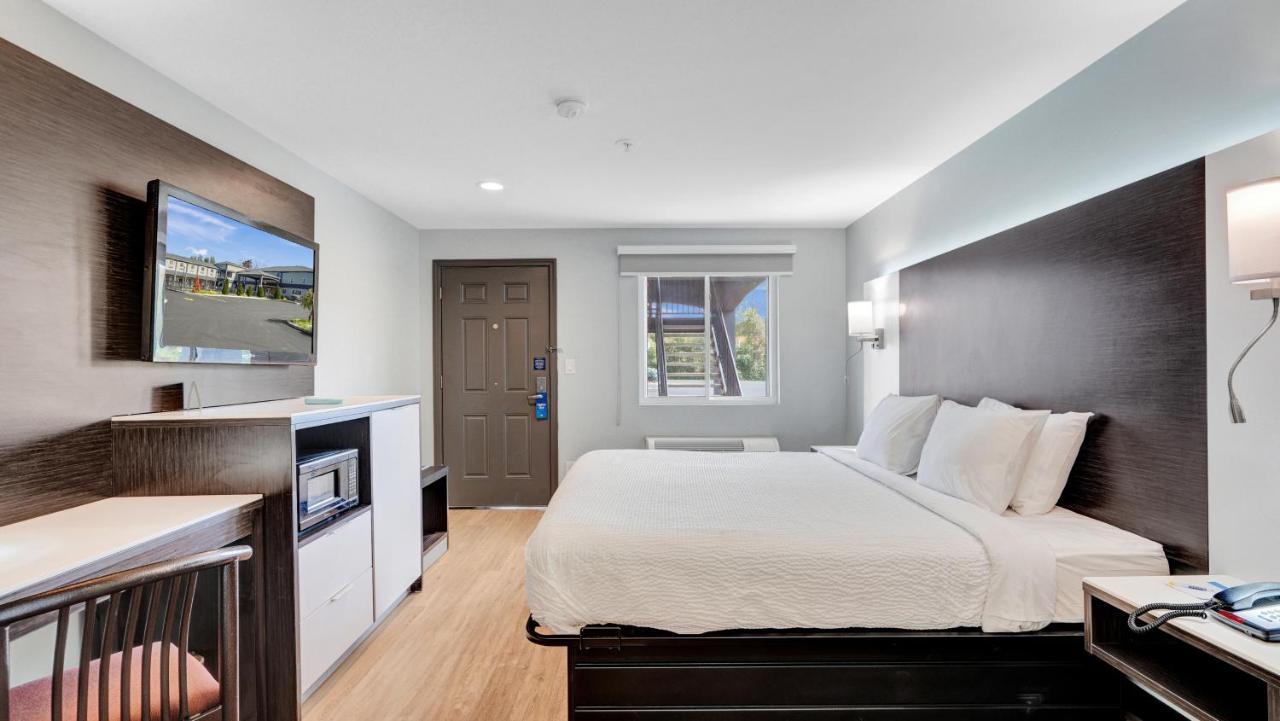 Days Inn & Suites By Wyndham Niagara Falls/Buffalo Extérieur photo