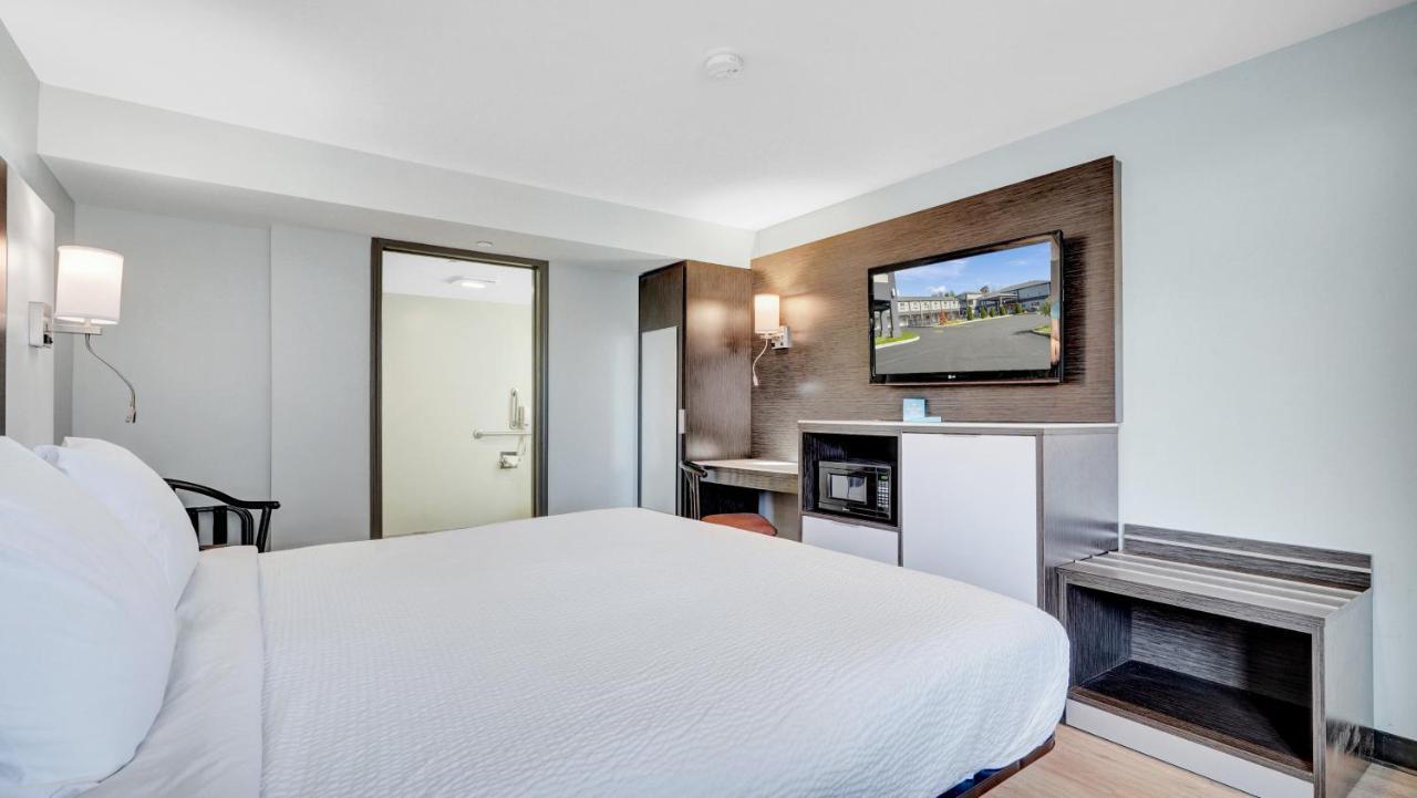 Days Inn & Suites By Wyndham Niagara Falls/Buffalo Extérieur photo