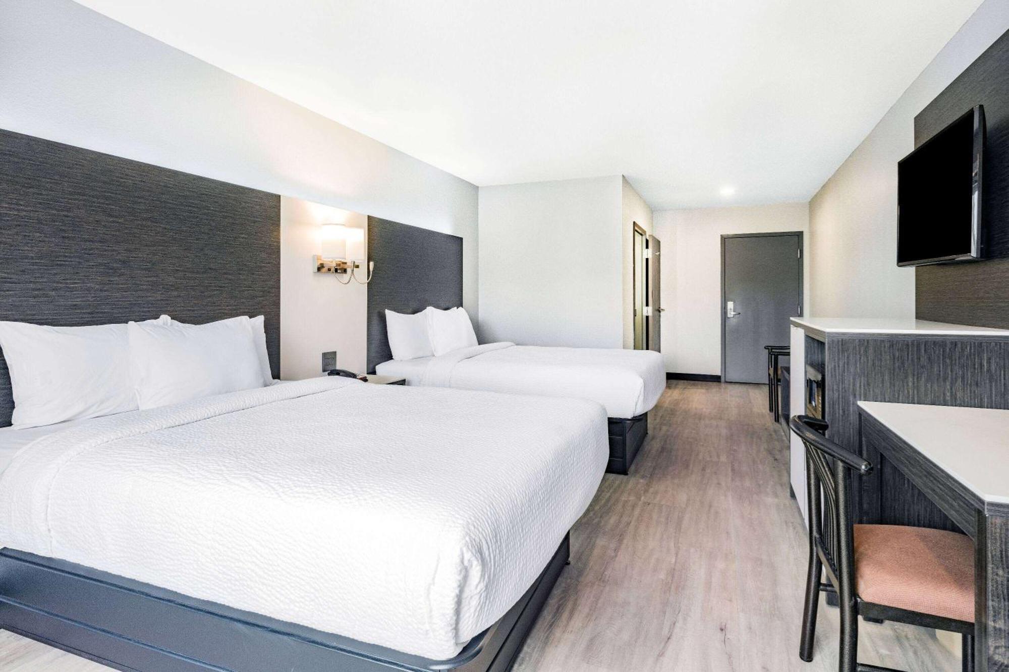 Days Inn & Suites By Wyndham Niagara Falls/Buffalo Extérieur photo